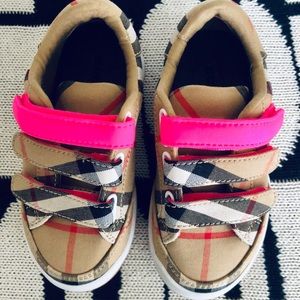 Never worn Burberry girl sneakers